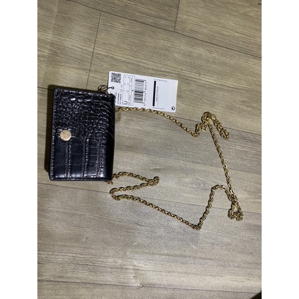 Ví ngắn Mango Auth newtag màu đen có dây đeo