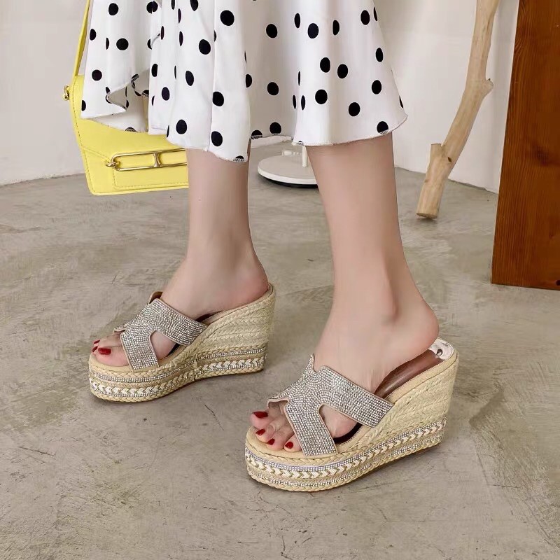 Dép và sandals đế xuồng quai cói viền đá 11 cm, hàng cao cấp