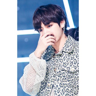 Khuyên vành V BTS HOT