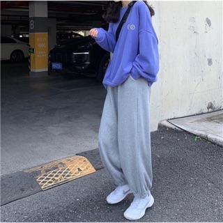 Set thể thao áo sweater và quần nỉ xám