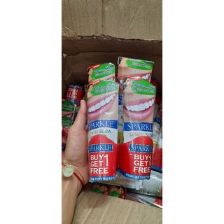 Kem đánh trắng răng Sparkle Thái Lan.