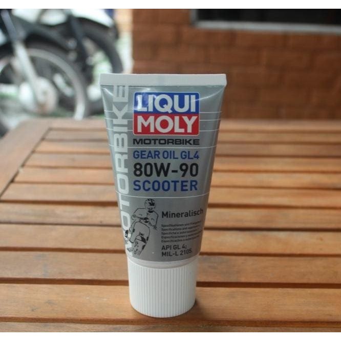 Nhớt hộp số Liqui Moly Racing Scooter Gear Oil Nhớt hộp số Liqui Moly Racing Scooter Gear Oil