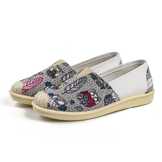 Hàng có sẵn - Giày slipon hoạ tiết thổ cẩm đồng giá 88k | BigBuy360 - bigbuy360.vn