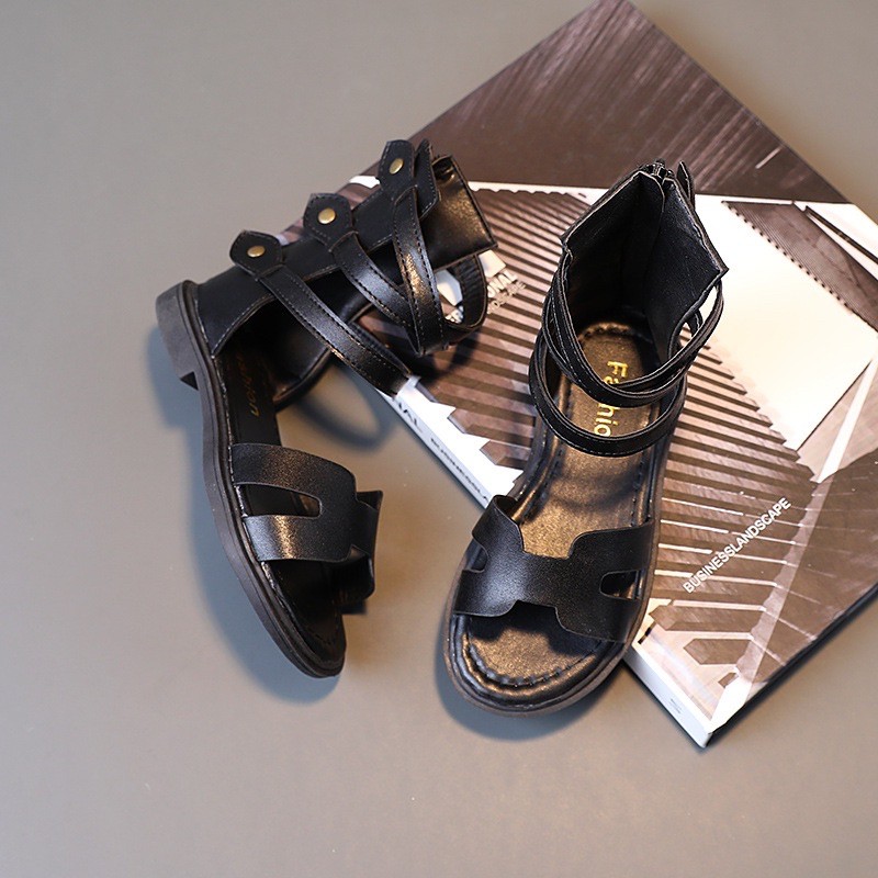Sandal cổ cao 3 nút