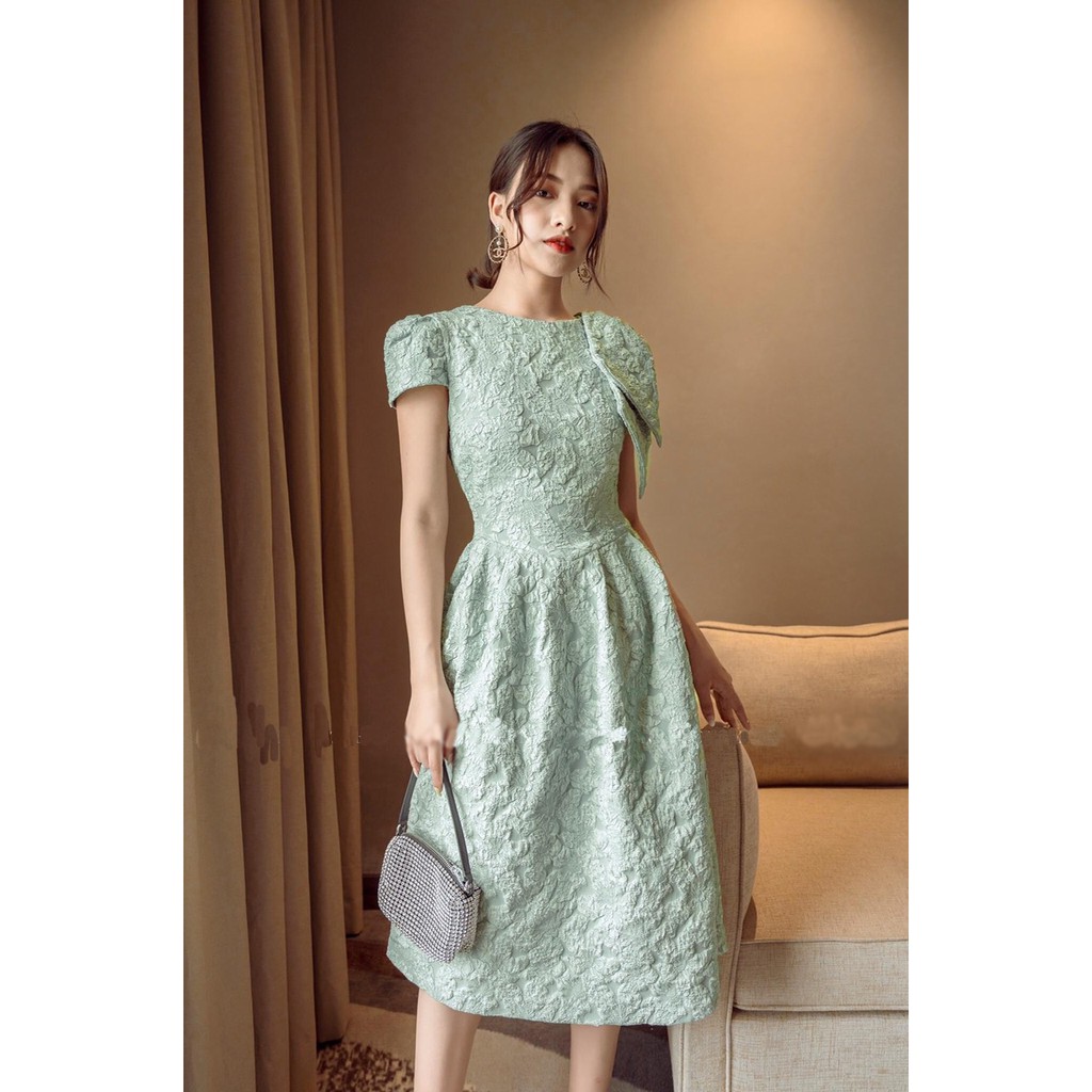 Đầm xòe dự tiệc tay ngắn kết nơ vai siêu xinh hàng cao cấp sang chảnh tại Thời Trang VADA -V7 | BigBuy360 - bigbuy360.vn