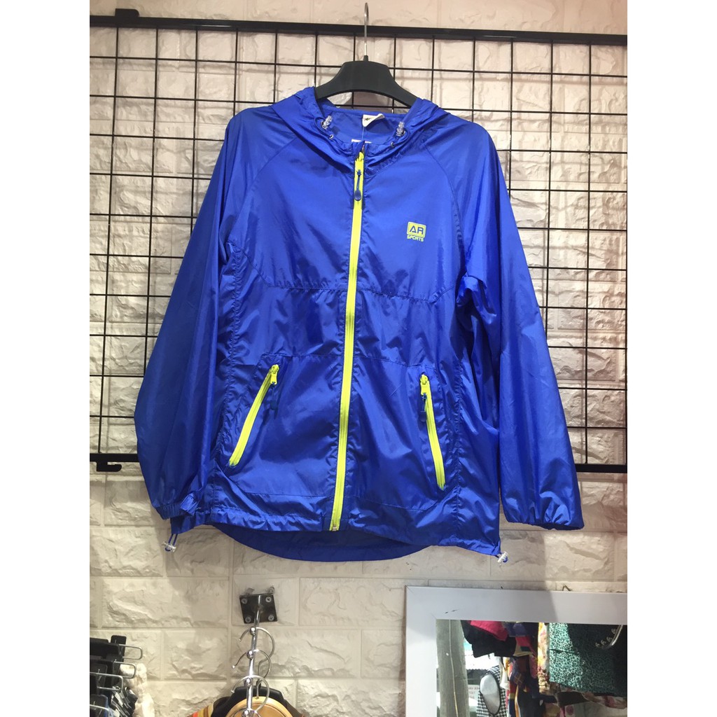 Áo gió một lớp