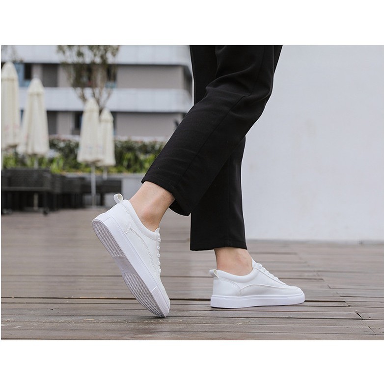 Giày Sneaker Nam UDANY Dáng Thể Thao Nam Màu Trắng Kiểu Cơ Bản Dễ Dàng Phối Đồ Đi Học Đi Chơi - SN19