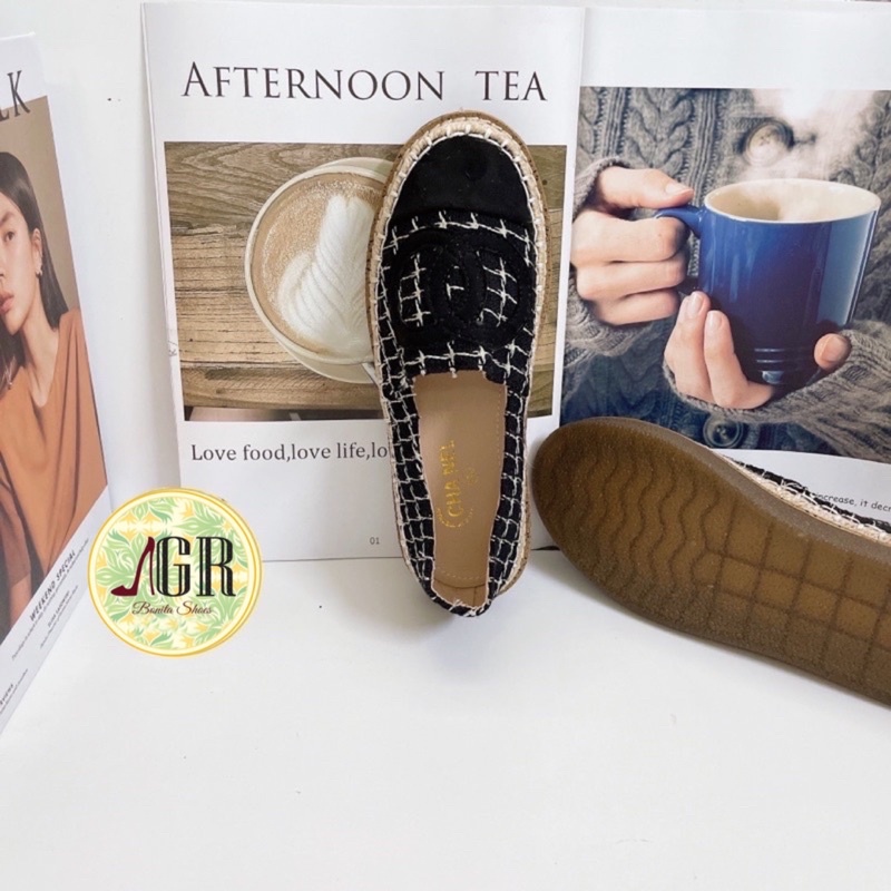Bata sục đắp mũi vải thêu X đế cối