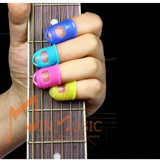 Bọc ngón tay khi chơi đàn guitar (4 ngón loại tốt )
