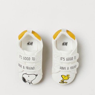 Giày tập đi Snoopy Hm