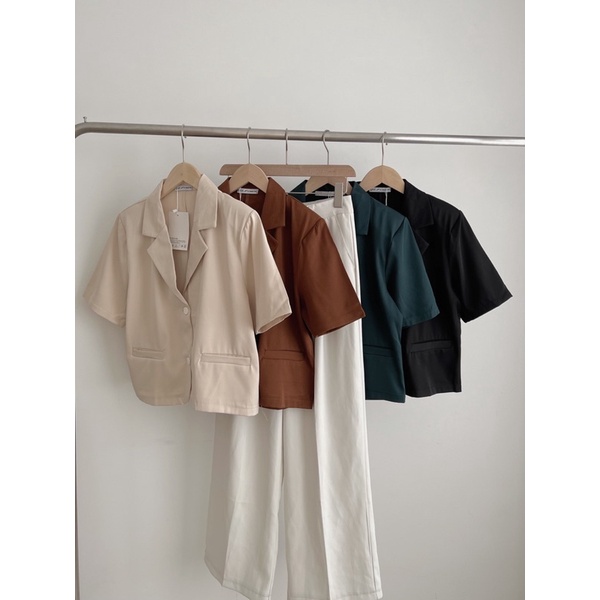 Áo vest blaze cộc tay độn vai dáng lửng