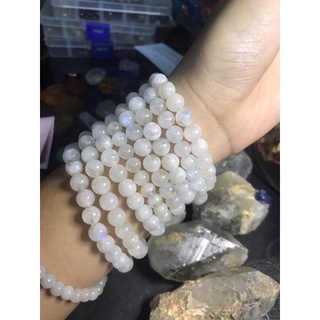 Vòng hạt đá Moonstone