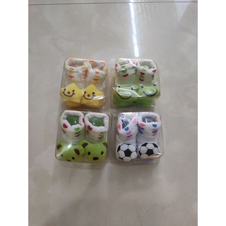 Tất, vớ nhiều loại cho bé từ 0-3 tuổi.