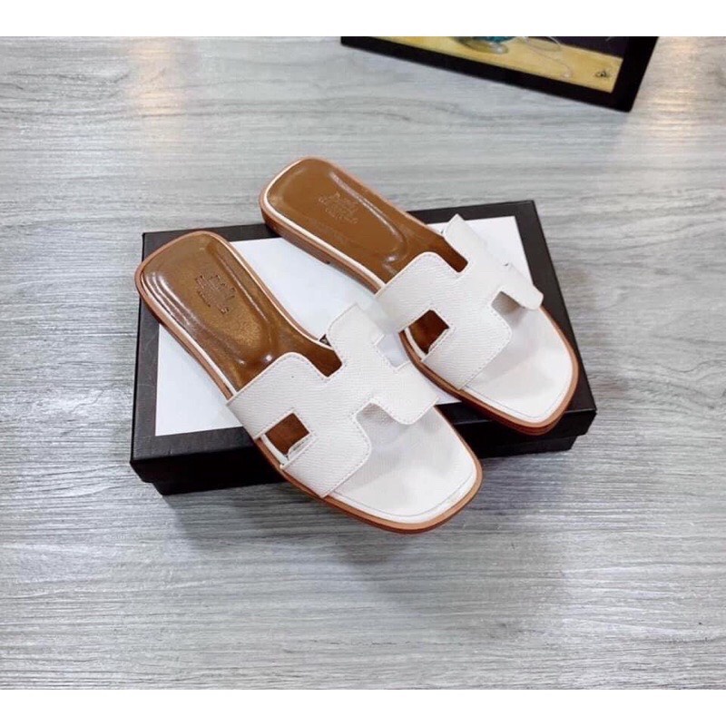 Dép HM, dép lê chữ H nhiều màu - RedDress