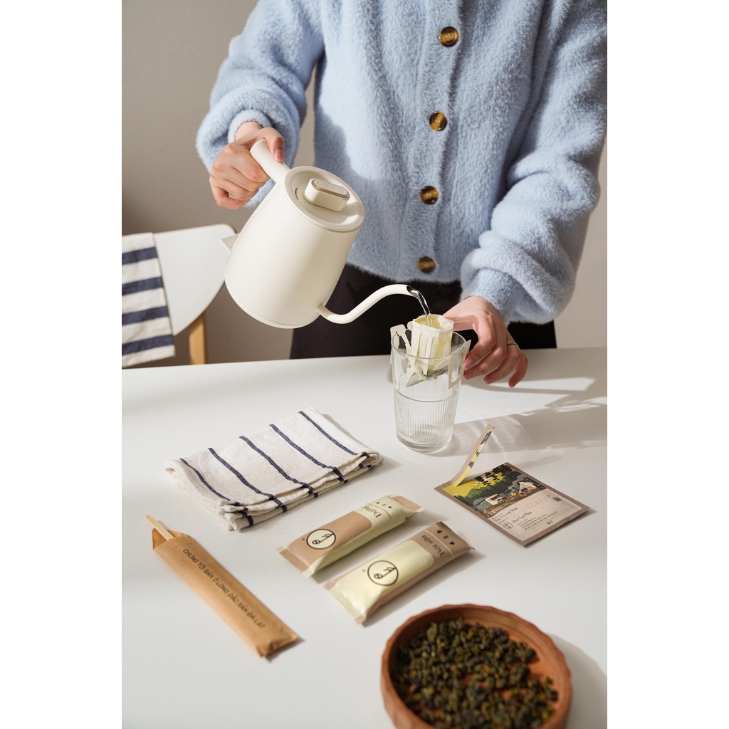 Trà sữa ô long vị Nhài Sữa, trà phin giấy Phê La, đặc sản Đà Lạt, hộp 10 gói PLAPG_NS