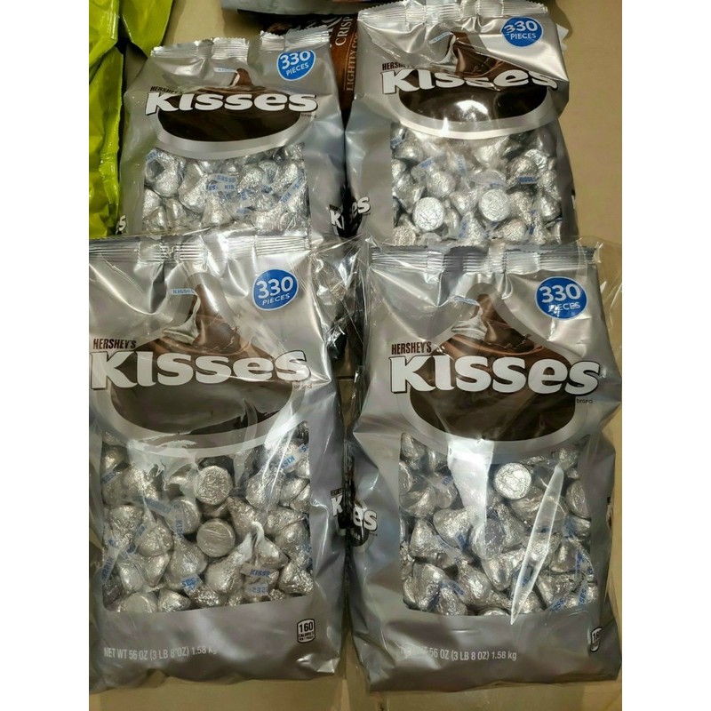 Kẹo socola nấm Kisses gói1.58kg 330 viên của Mỹ