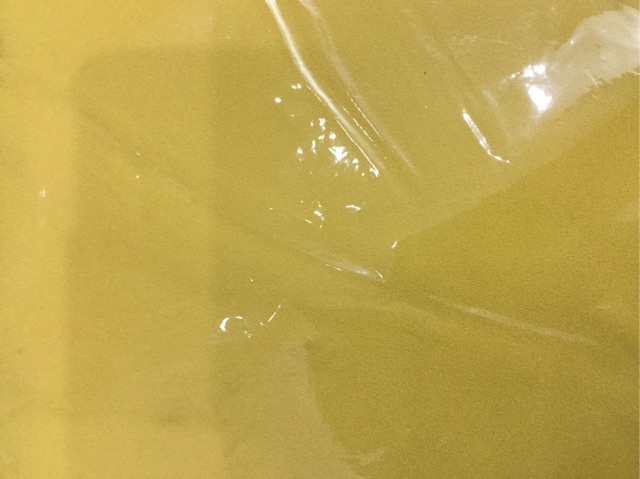 Vải áo dài vàng