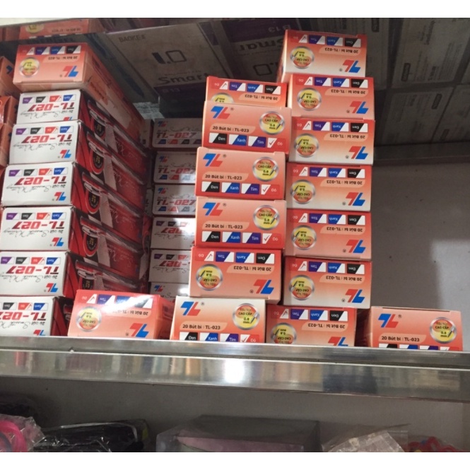 Hộp 20 Bút Bi TL Tl-027 xanh/đỏ/đen
