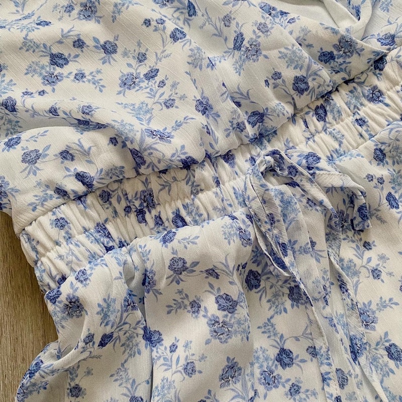 Bộ Jumpsuit hoa nhí xanh