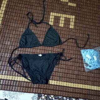 Bikini tam giác sexy