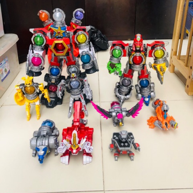 Đồ choie siêu nhan Robot Bandai Uchu Sentai Kyuranger Kyutama