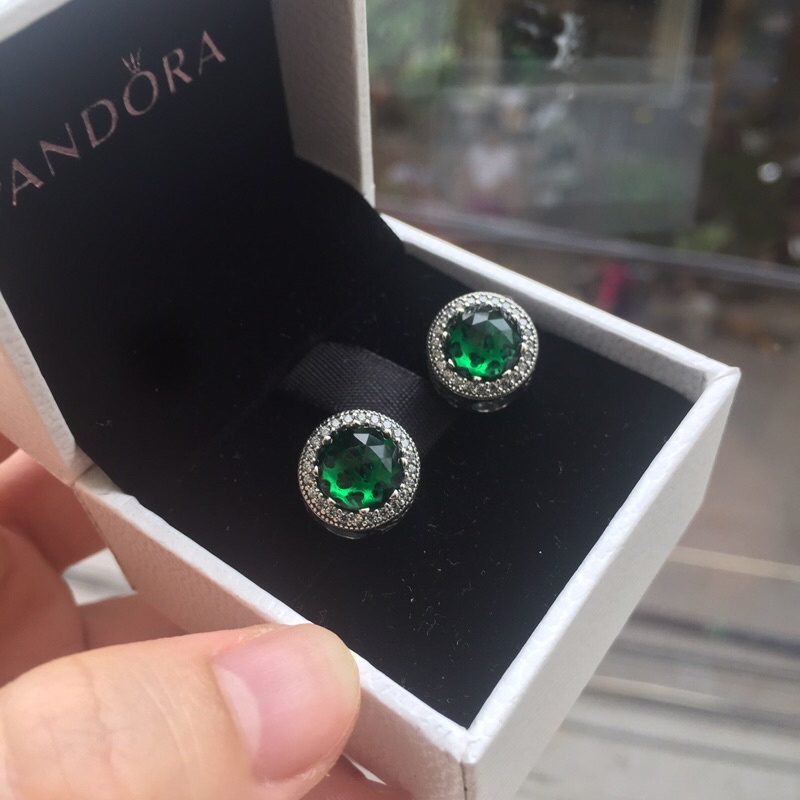 Charm Radiant bạc thái nhiều hình