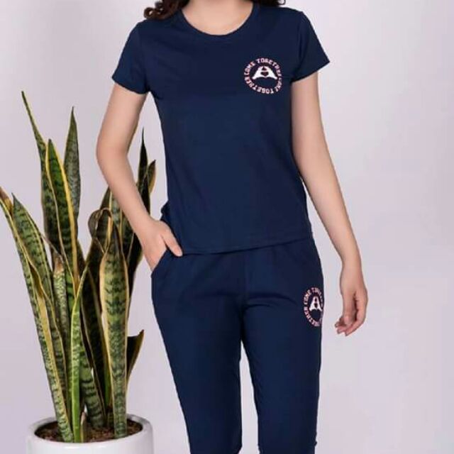 Bộ cộc nữ xuất dư