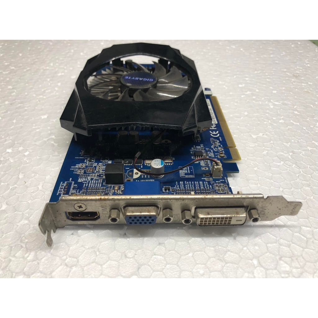 Card màn hình VGA GIGA R557 2G DDR3