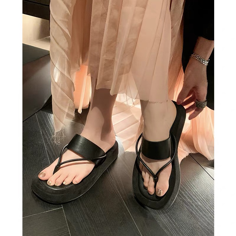 Dép Sandal Xỏ Ngón Đế Dày Thời Trang Đi Biển Mùa Hè Mới