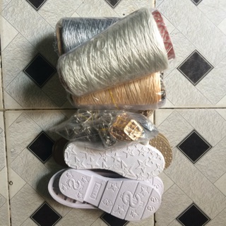 Bộ phụ kiện móc giày len có đế