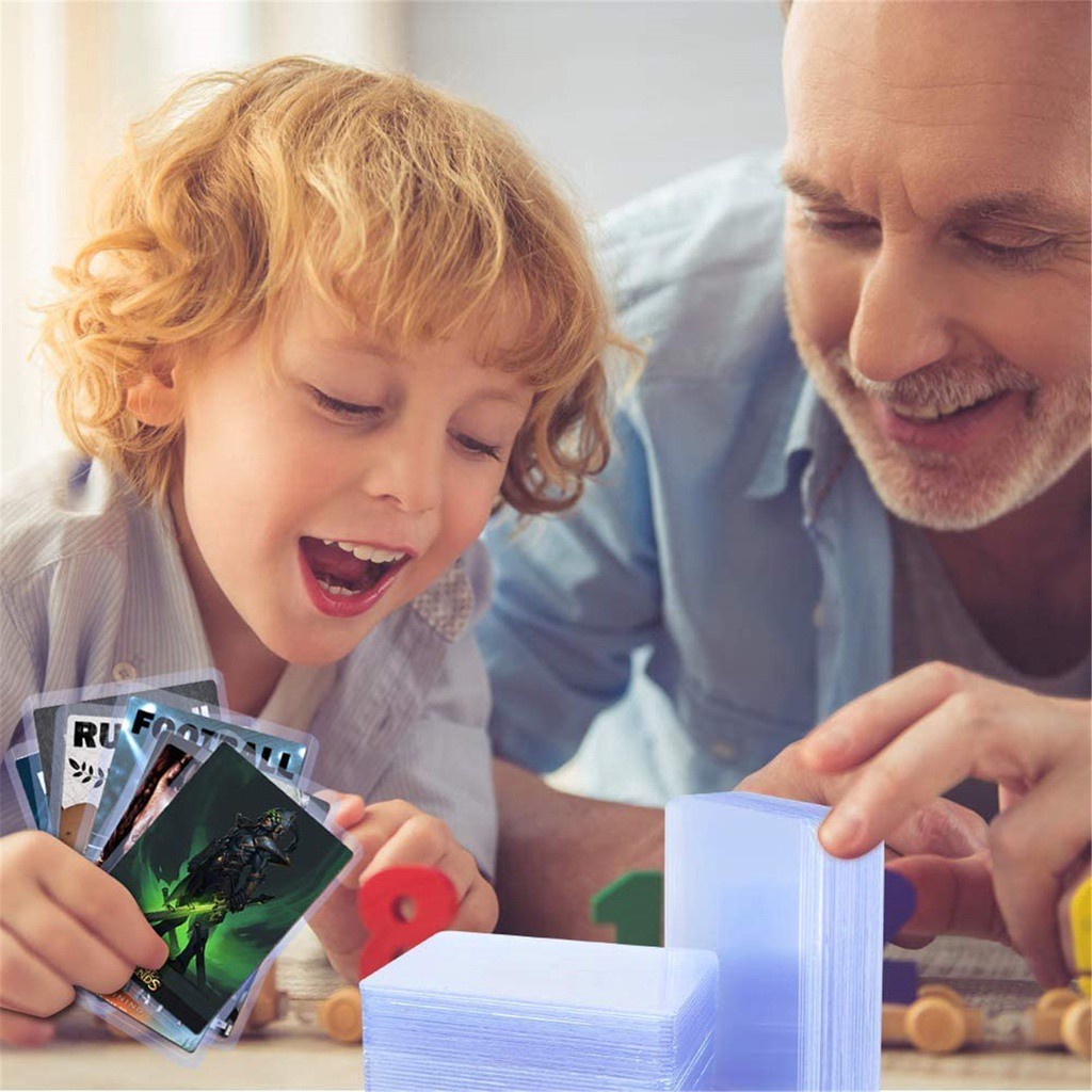 Set 25 Bao Nhựa Trong Suốt Bảo Vệ Thẻ Bài Chơi Bóng Rổ Giá Đỡ