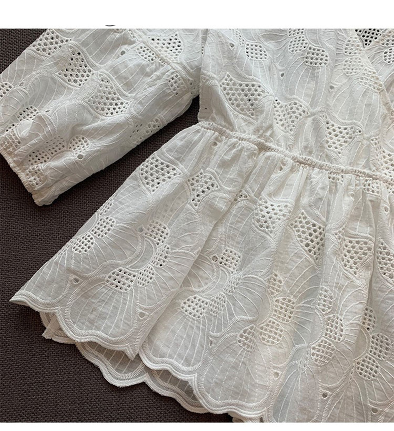 Áo tay ngắn cổ chữ v thêu hoa thời trang 42112 cho nữ