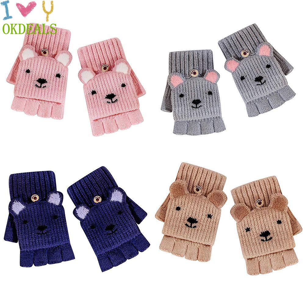 Đôi găng tay đan len hở ngón dễ thương giúp giữ ấm trong mùa đồng dành cho bé