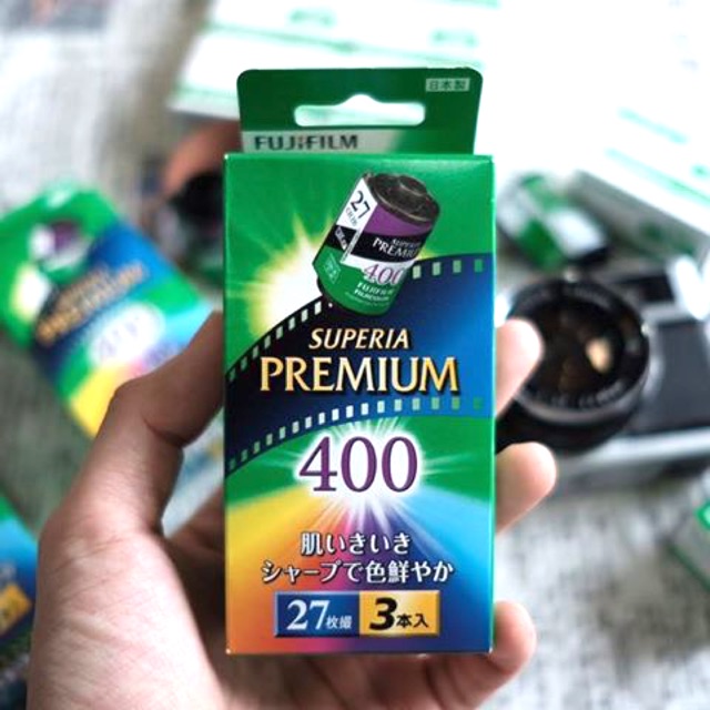 Phim Fuji Superia Premium 400