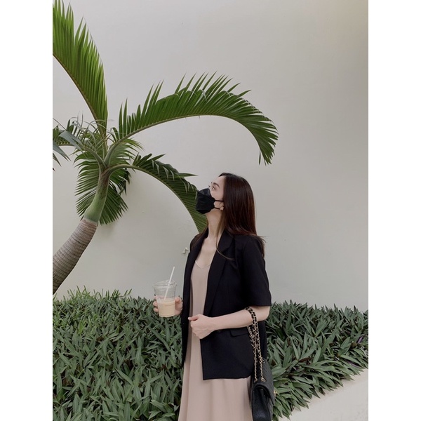 [Mã SKAMCLU7 giảm 10% tối đa 50K đơn 0Đ] SERA BLAZER - ÁO KHOÁC TAY NGẮN | BigBuy360 - bigbuy360.vn