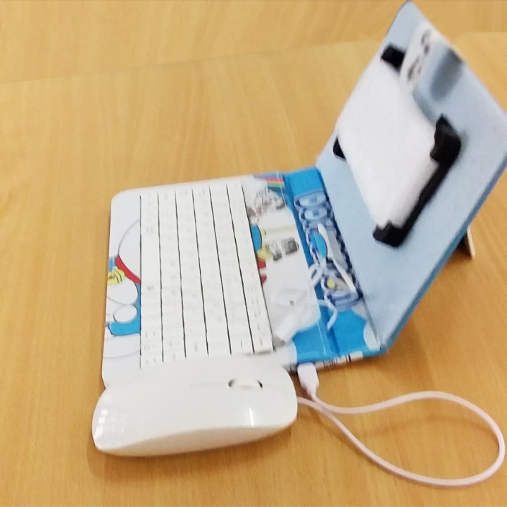 Bao Da Bàn Phím Chuột  Cho Điện Thoại Màu Đoremon