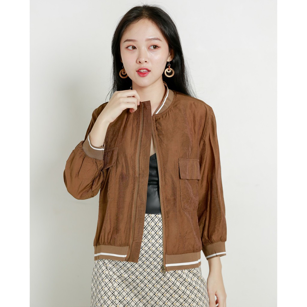 [Mã FAMALLT5 giảm 15% đơn 150k] Áo khoác Bomber cổ bo dài tay J-P Fashion | BigBuy360 - bigbuy360.vn