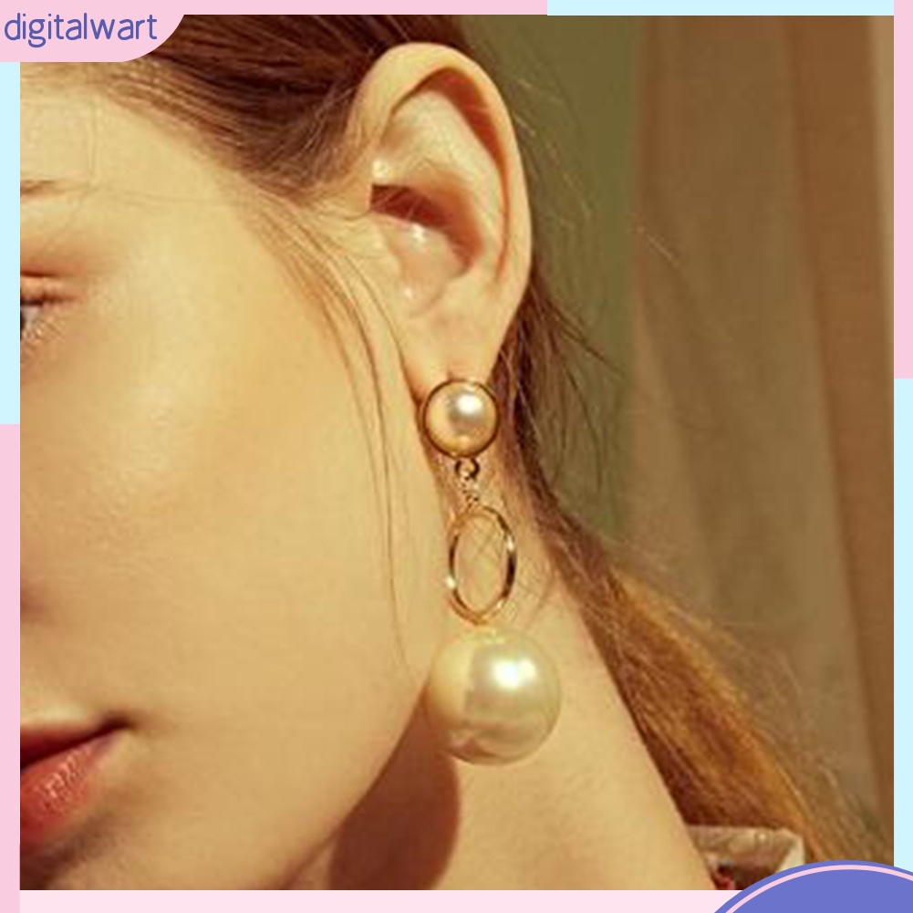 Hoa tai dáng dài gắn hạt ngọc trai giả phong cách nữ tính