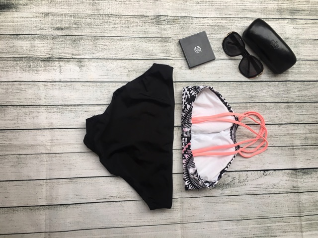 Bikini hai mảnh nữ đi biển đẹp xuất khẩu chống nắng UV100 | BigBuy360 - bigbuy360.vn