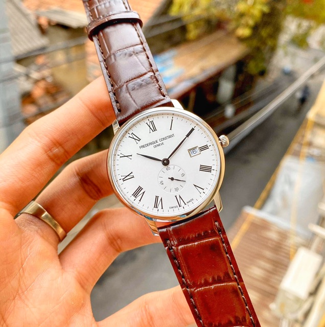 Đồng hồ nam Frederique Constant 245WR5S6DBR Swiss Made, kính Sapphire, lịch ngày, kim rốn, dây da, case 40mm