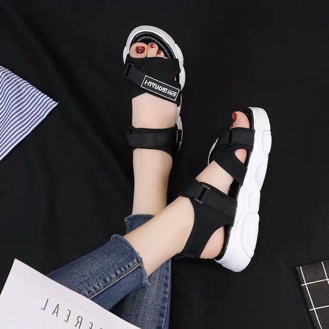 [Mã LT50 giảm 50k đơn 250k] Dép Sandal HAPU nữ Đế Gấu đẹp siêu Hot , Trend mới nhất 2022 ( 2 màu )