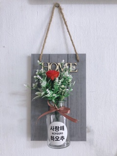 Lọ hoa treo tường trang trí