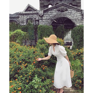 Váy cổ V tay bồng