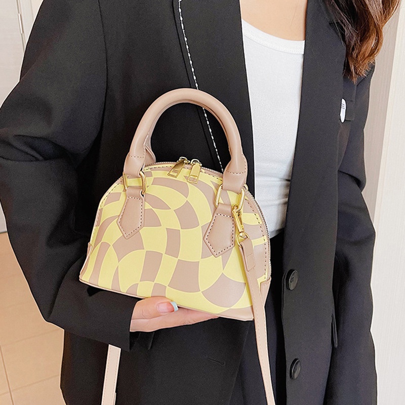 Túi Đeo Chéo Hình Vỏ Sò Họa Tiết Kẻ Sọc Phong Cách Hàn Quốc Cho Nữ