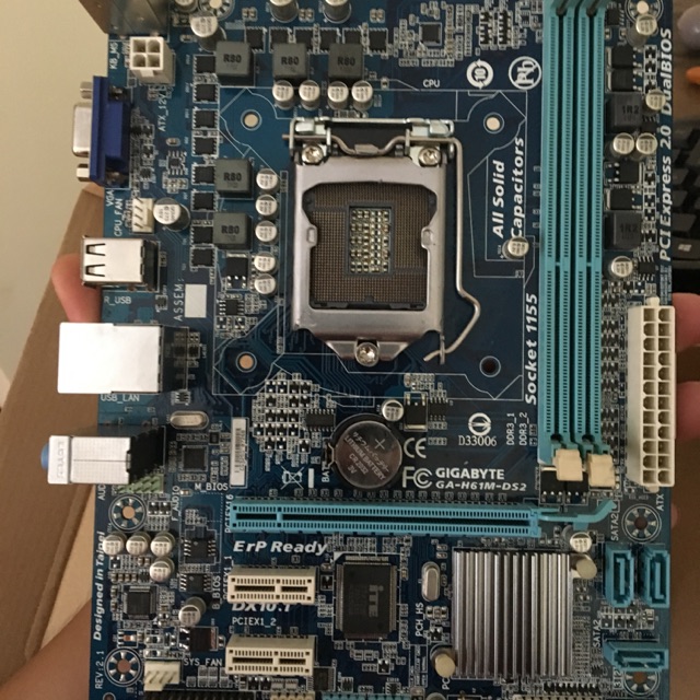 Main gigabyte H61 DS2