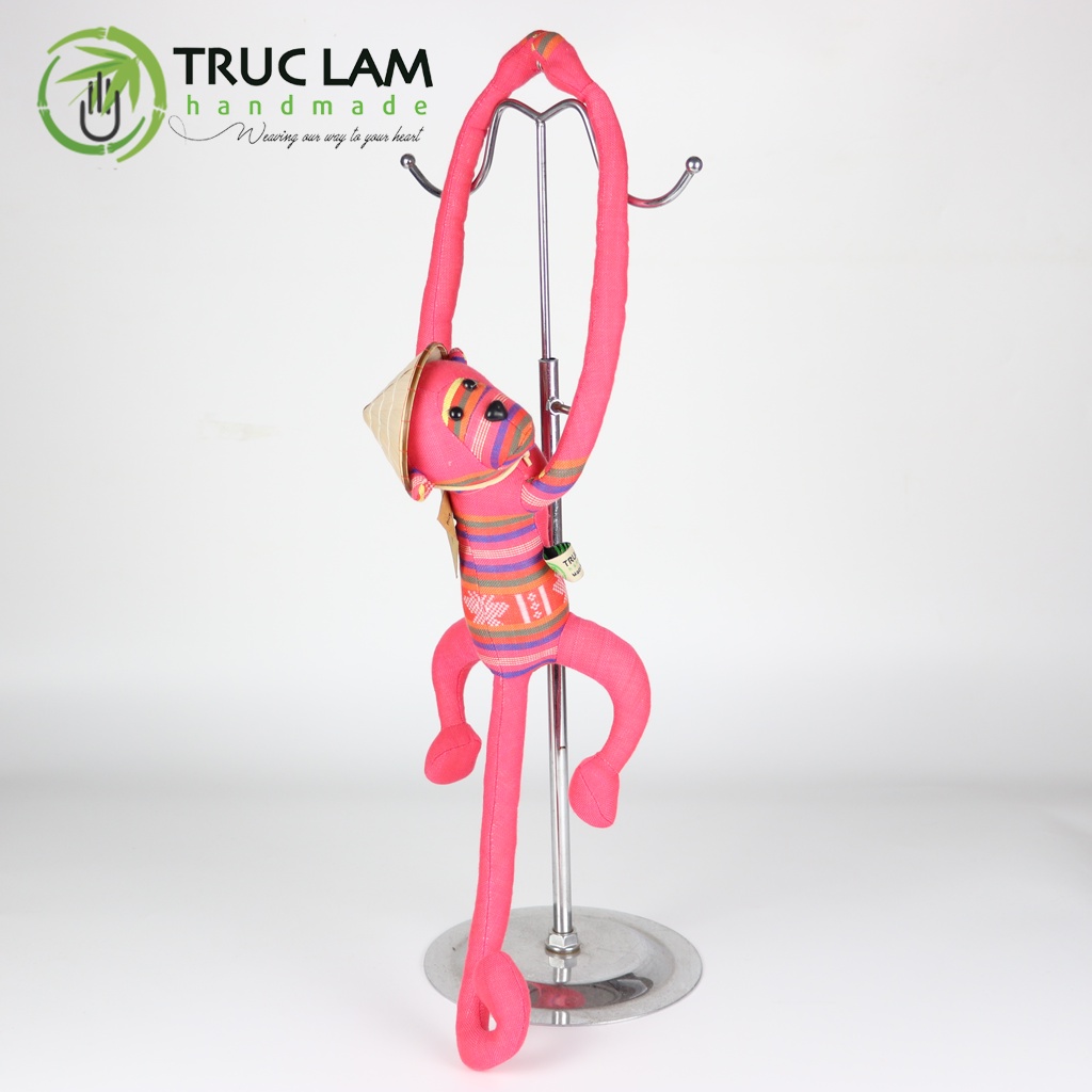 Đồ Chơi Cho Bé Thú Nhồi Bông Con Khỉ Tay Dài Đeo Cổ Có Khuy Bấm Vải Thổ Cẩm Thái Bông Gòn Cao Cấp – Trúc Lâm Handmade