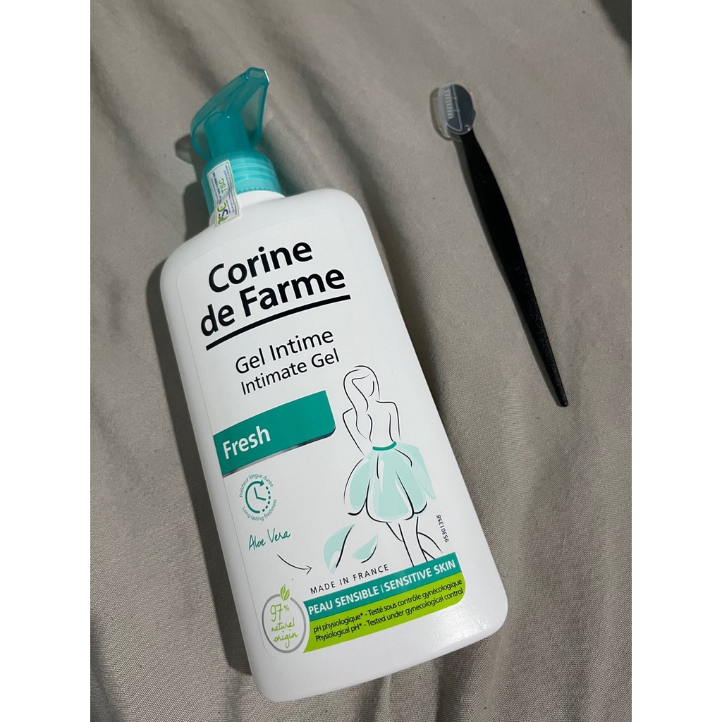 DUNG DỊCH VỆ SINH VÙNG KÍN CORINE DE FARME INTIMATE GEL 250ML CHÍNH HÃNG - 9956