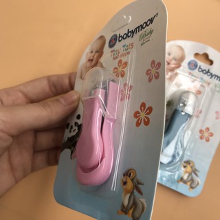 Bấm Móng Tay An Toàn Cho Bé