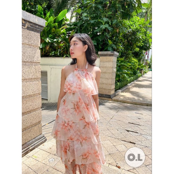 Đầm tầng đi biển