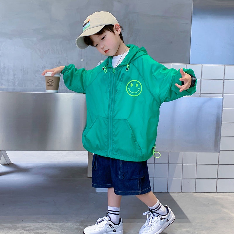 Áo Khoác Chống Nắng Bằng Lụa Lạnh Siêu Mỏng Thoáng Khí Họa Tiết Hoạt Hình Có Mũ Trùm Cho Bé Trai